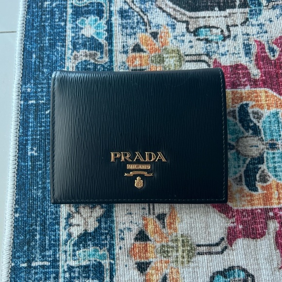 Prada Vitello Wallet - Picture 3 of 8